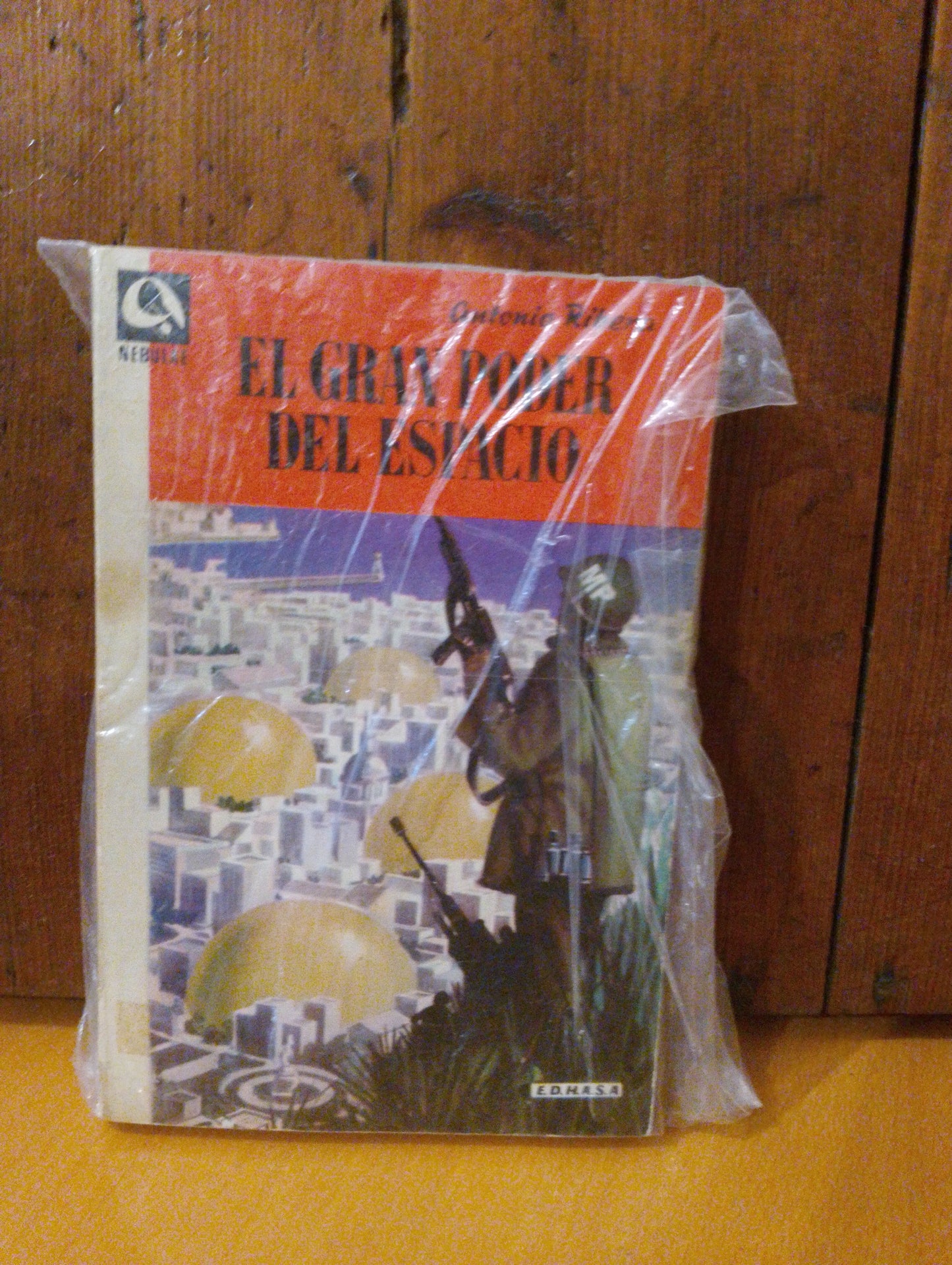 El gran poder del espacio. Antonio Ribera