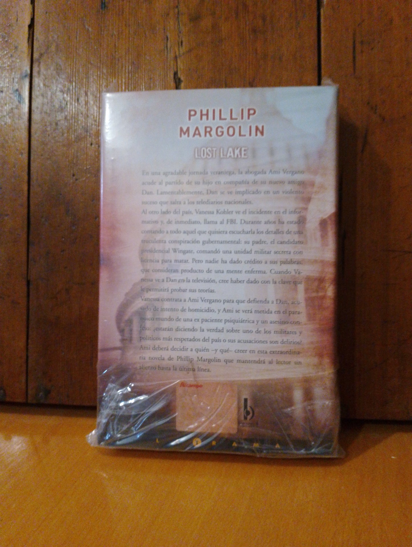 Lost lake. Philip Margolin