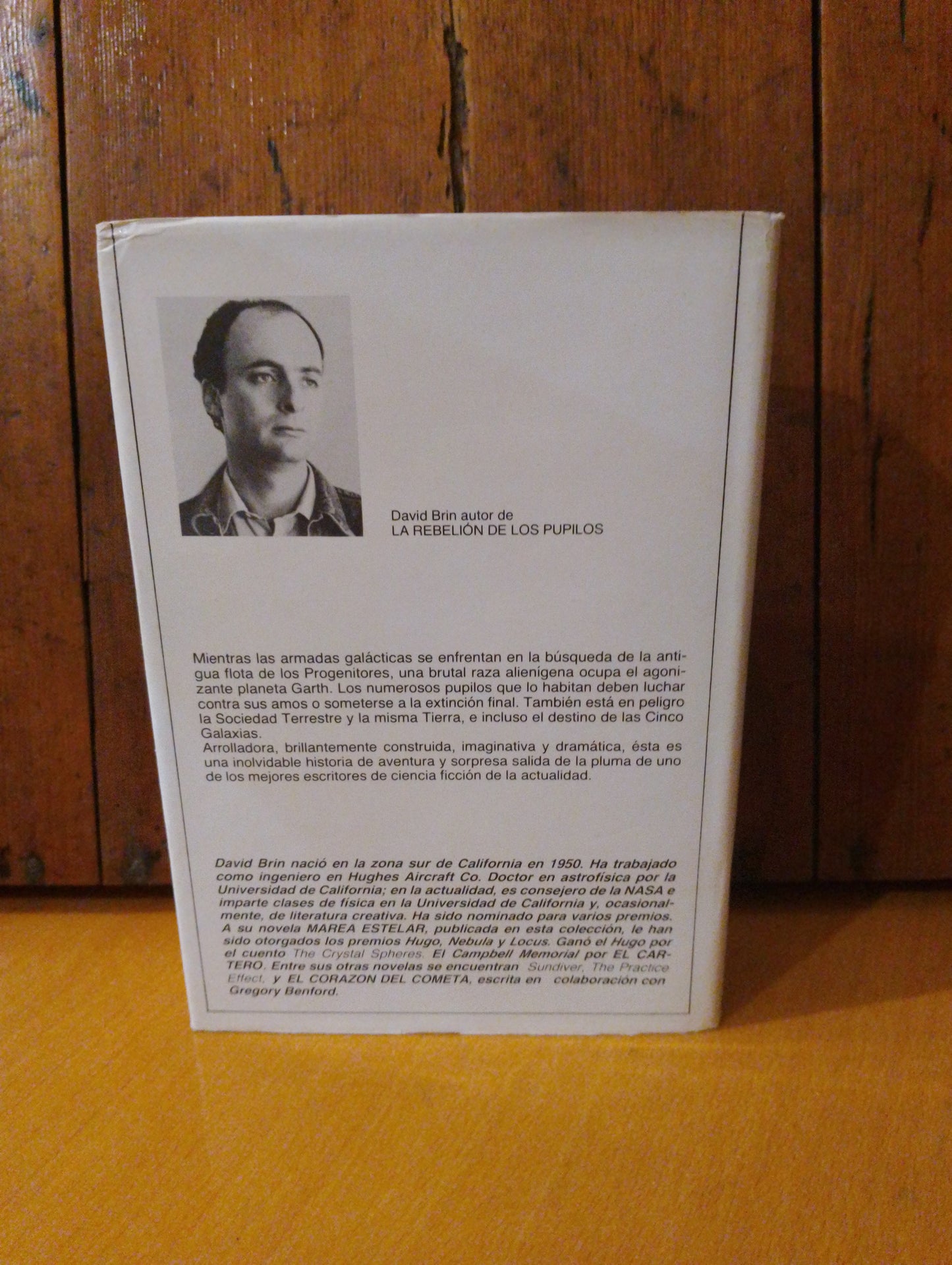 La rebelión de los pupilos. David Brin