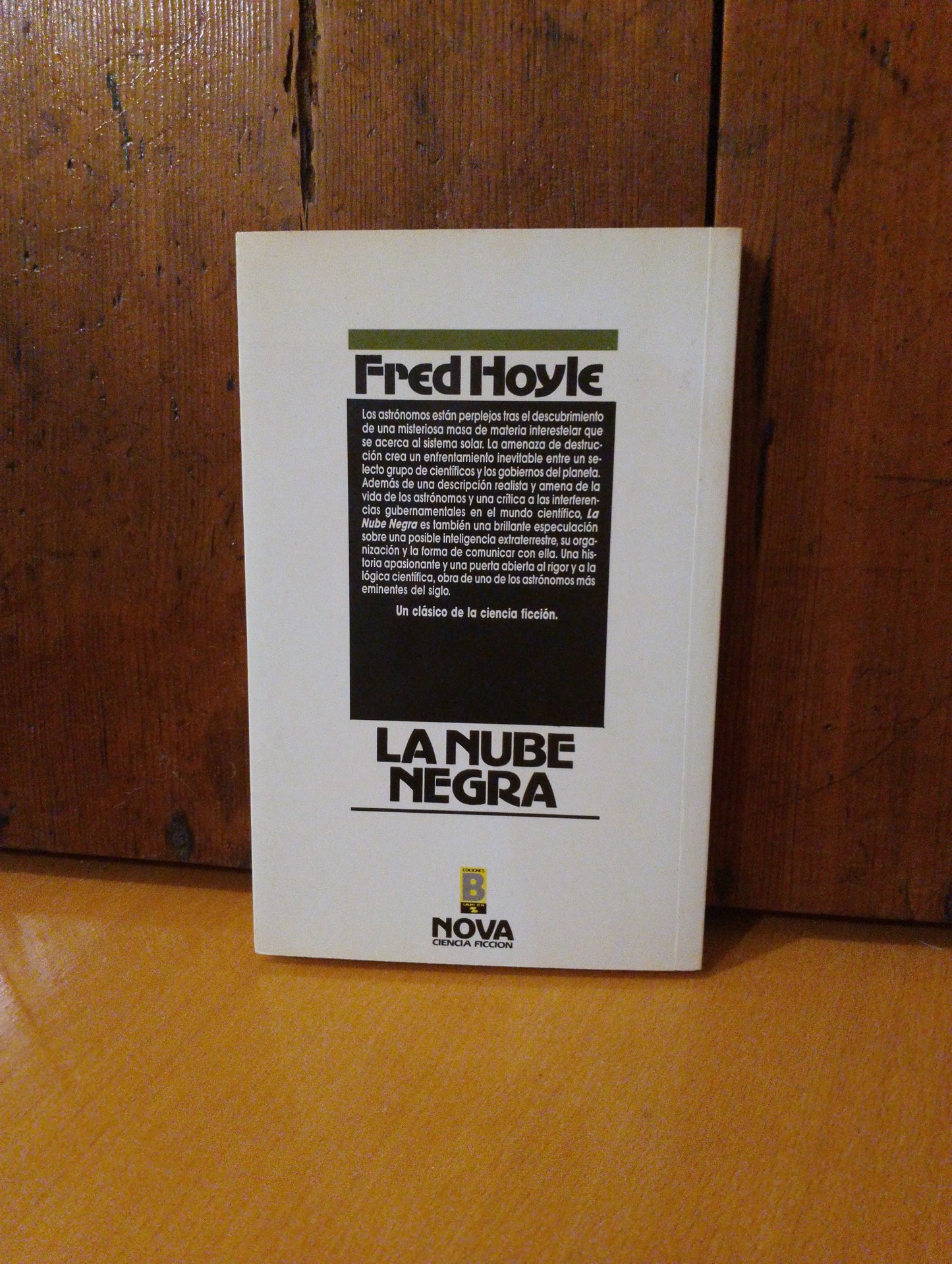 La nube negra. Fred Hoyle