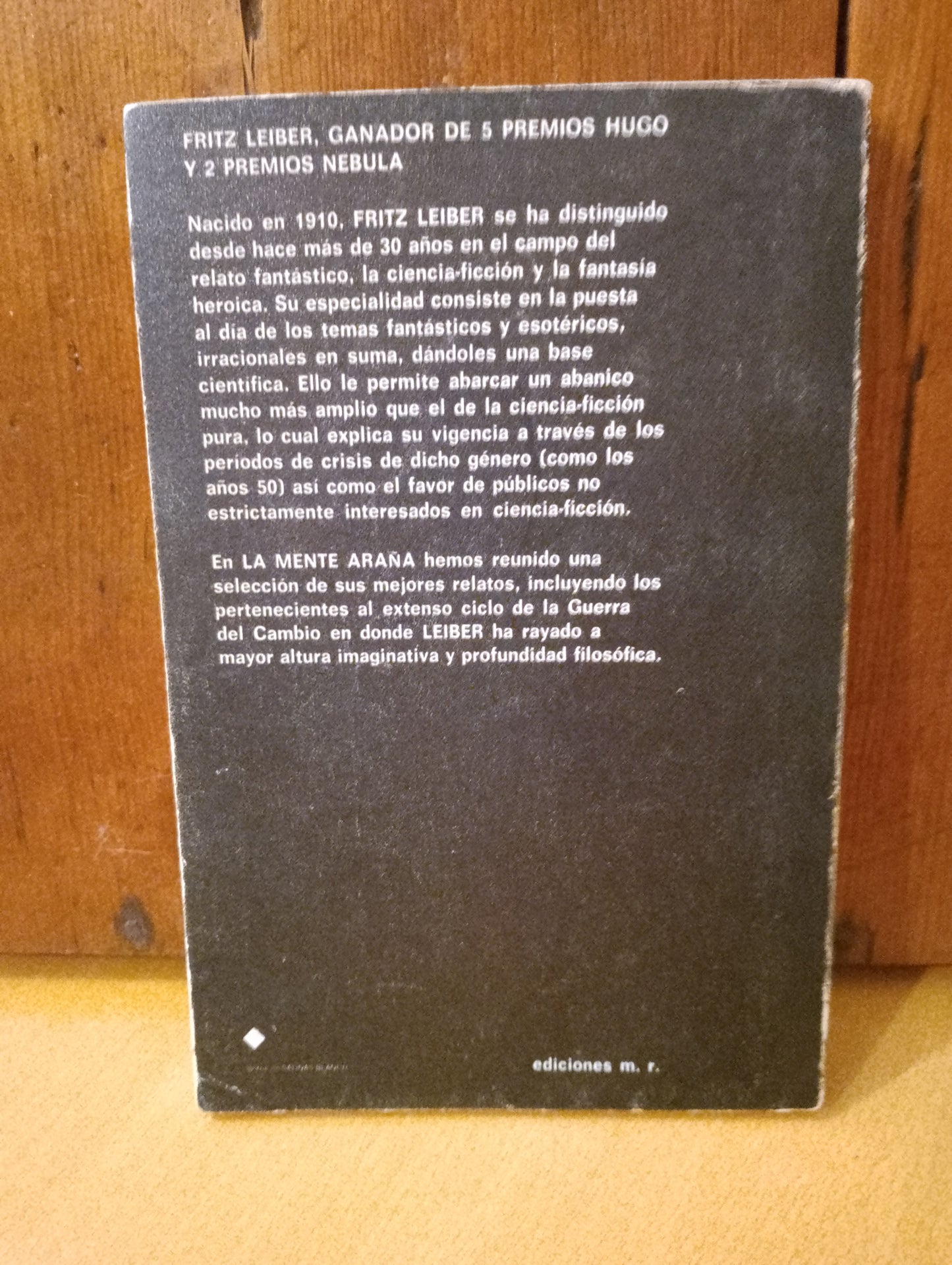 La mente araña y otros relatos. Fritz Leiber