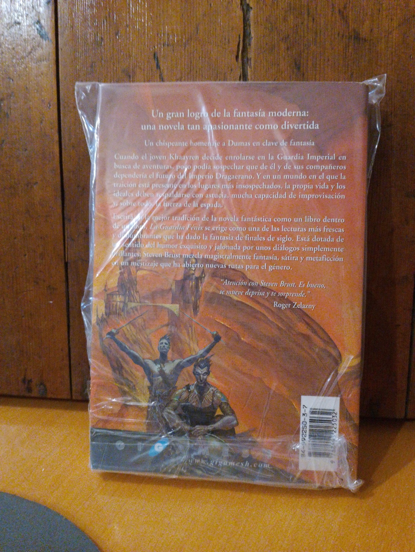 La guardia fénix. Steven Brust