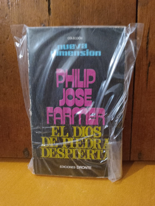 El dios de piedra despierta. Philip Jose Farmer