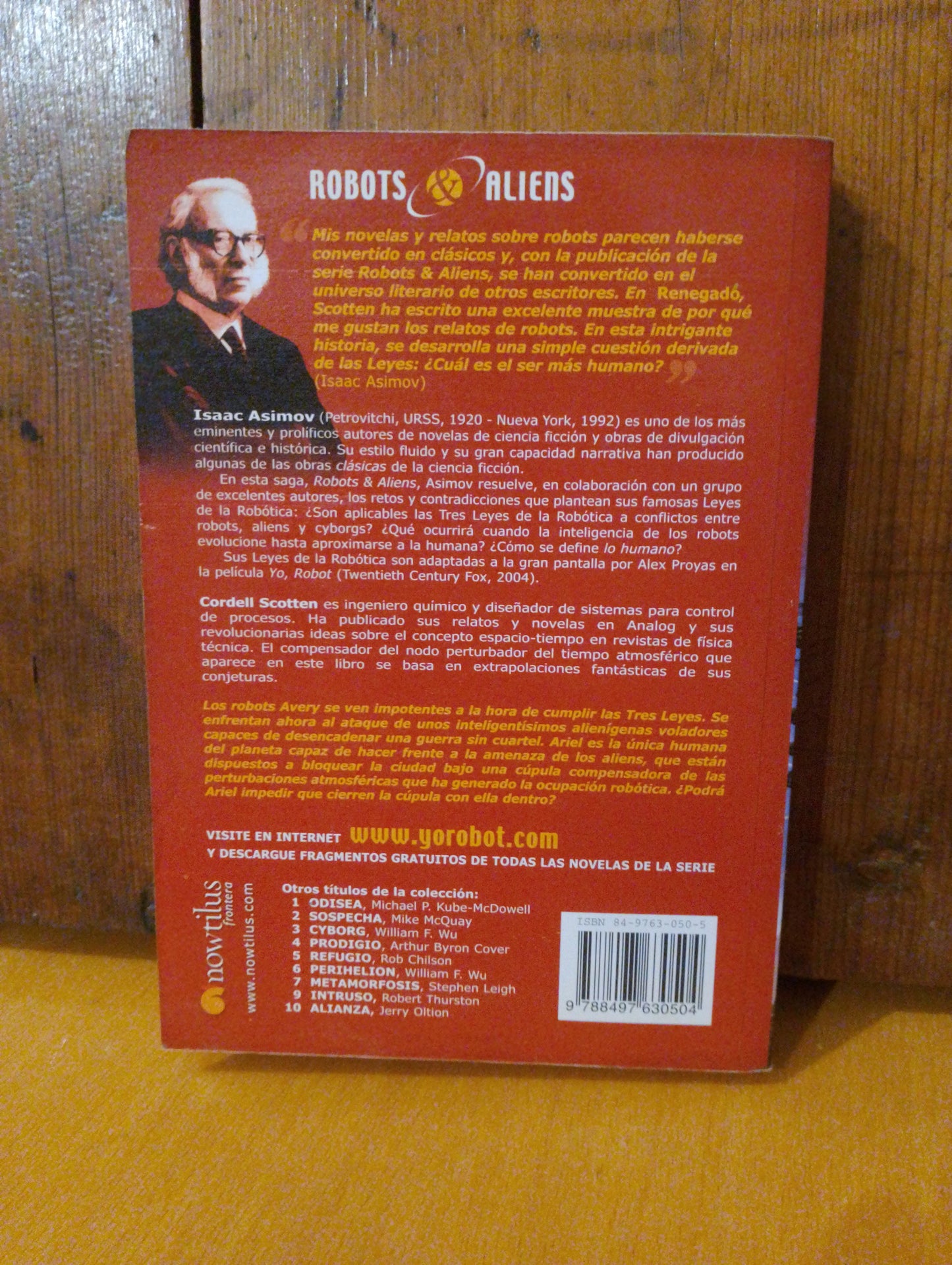 Renegado. Isaac Asimov. Cordell Scotten