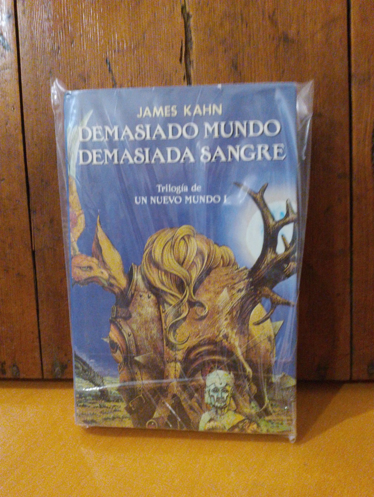 Demasiado mundo, demasiada sangre. James Kahn