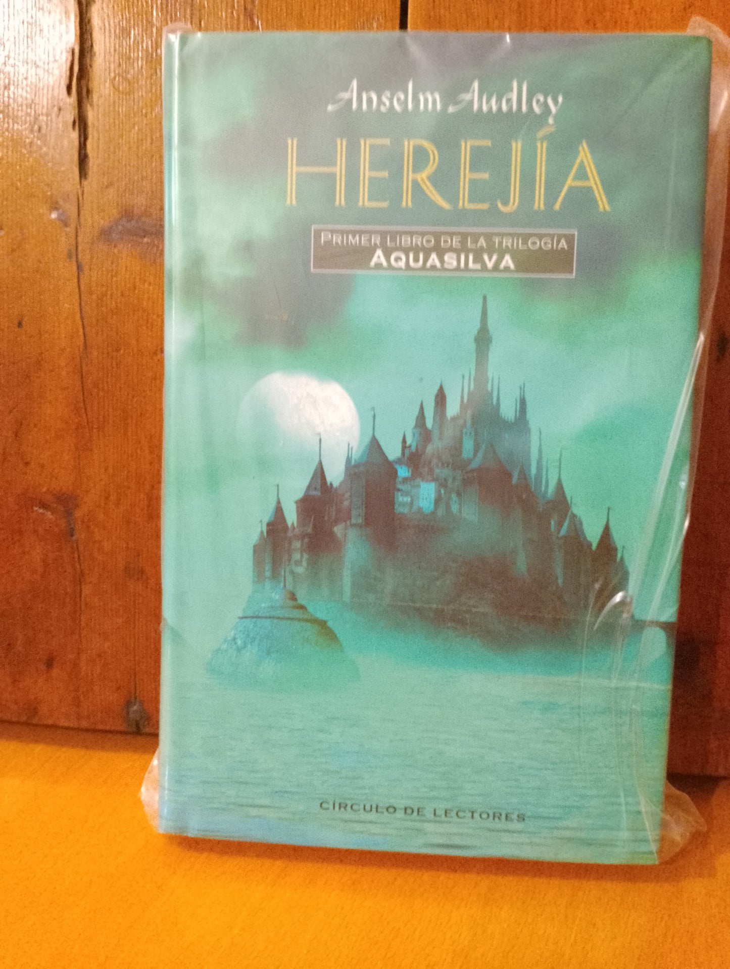 Herejía. Anselm Audley