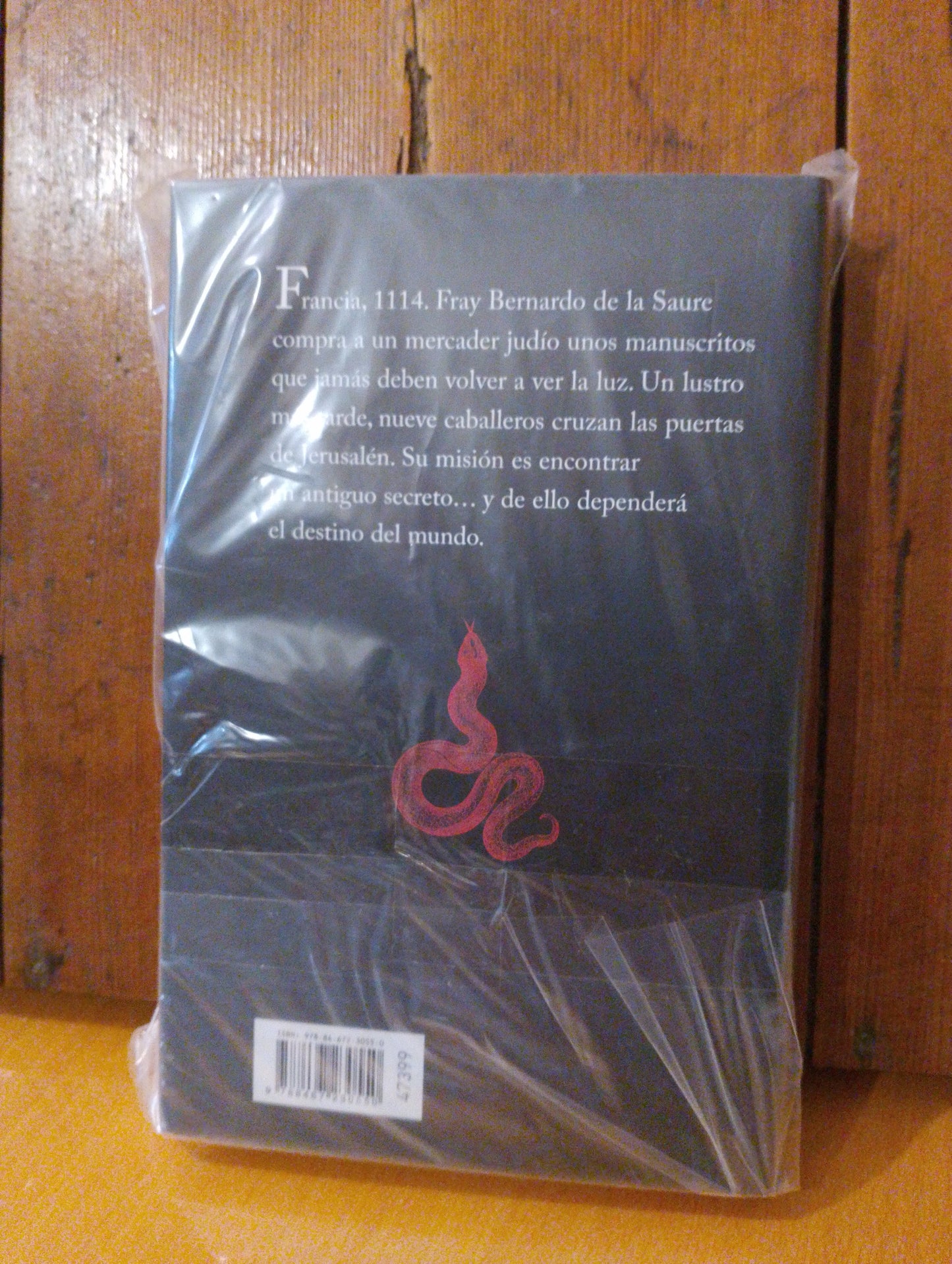 La serpiente roja. Peter Harris