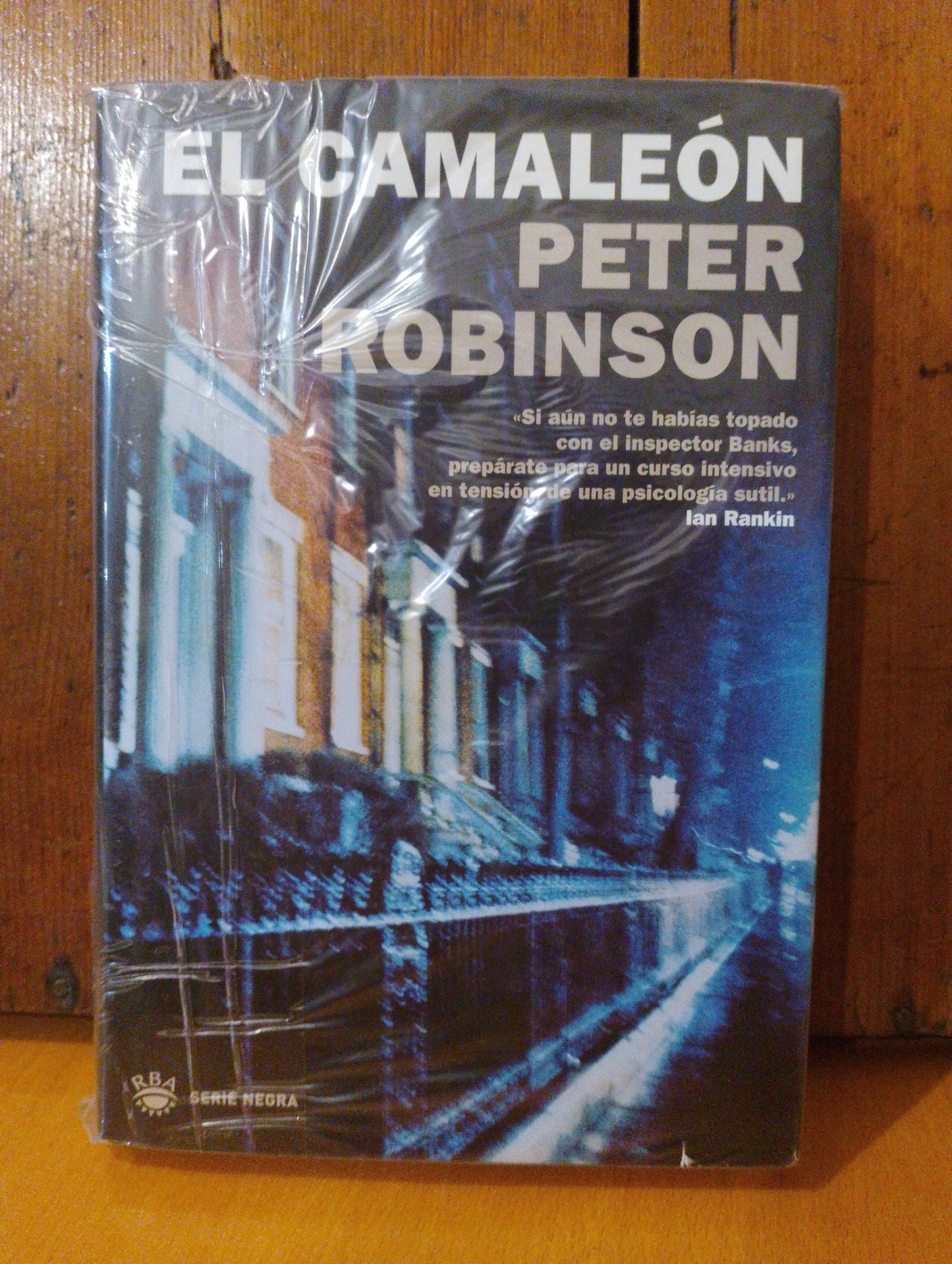 El camaleón. Peter Robinson