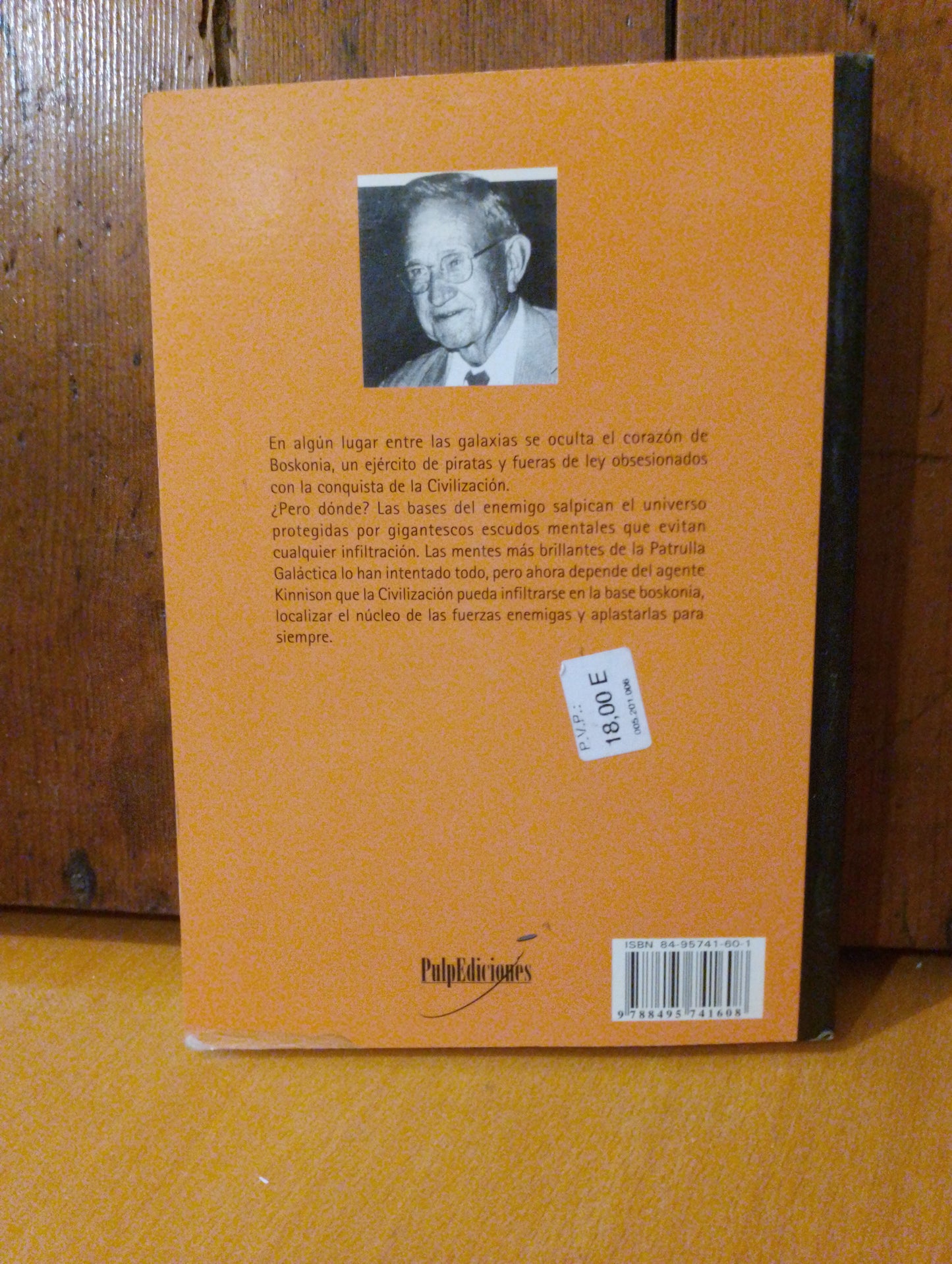 Hombres de la lente gris. E.E. Doc Smith