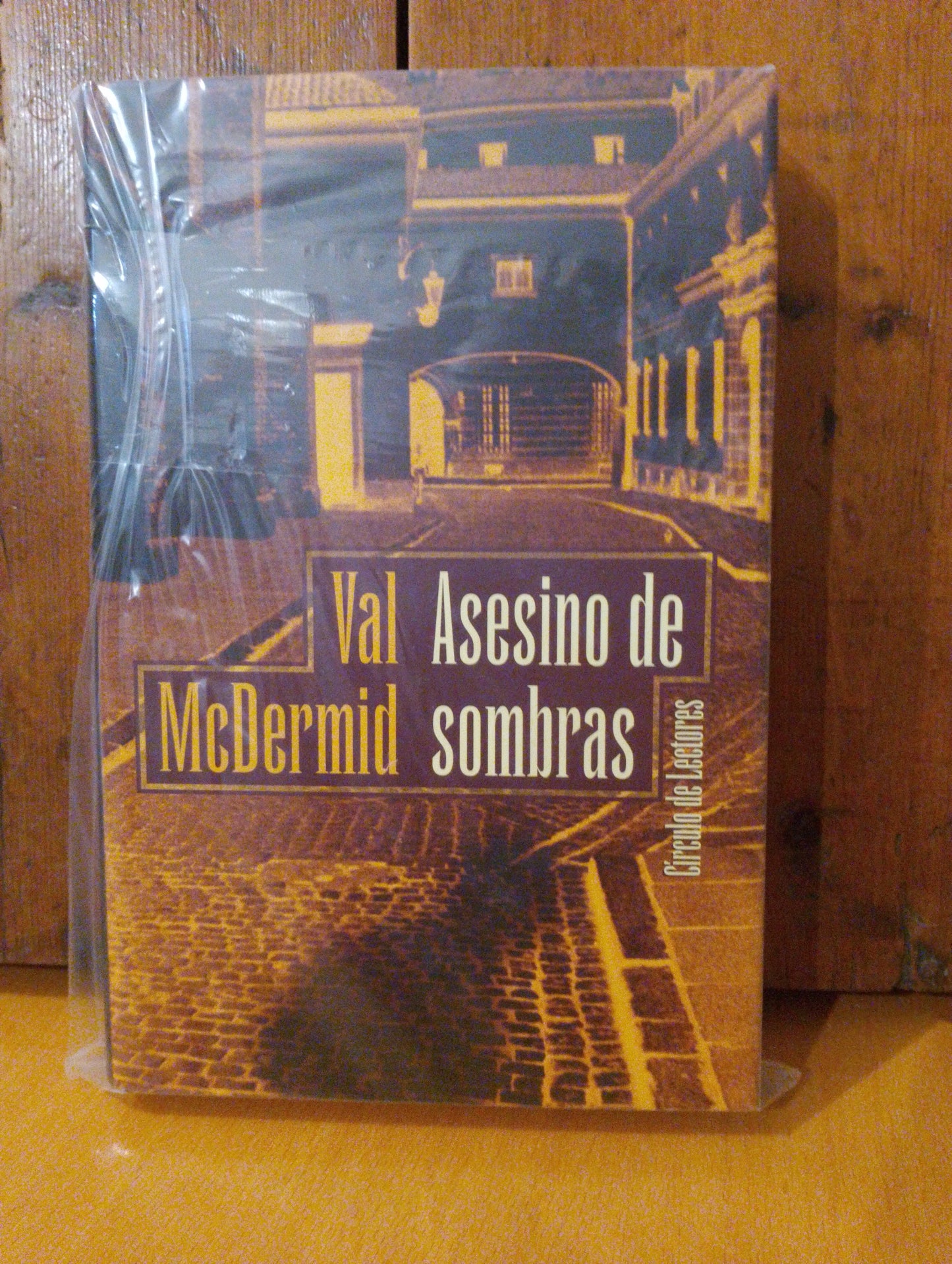 Asesino de sombras. Val McDermid