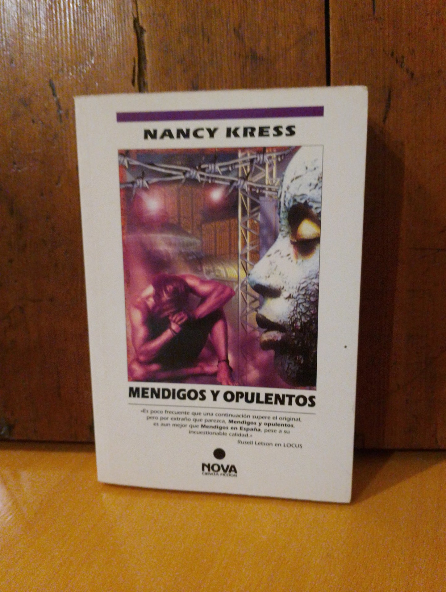Mendigos y opulentos. Nancy Kress