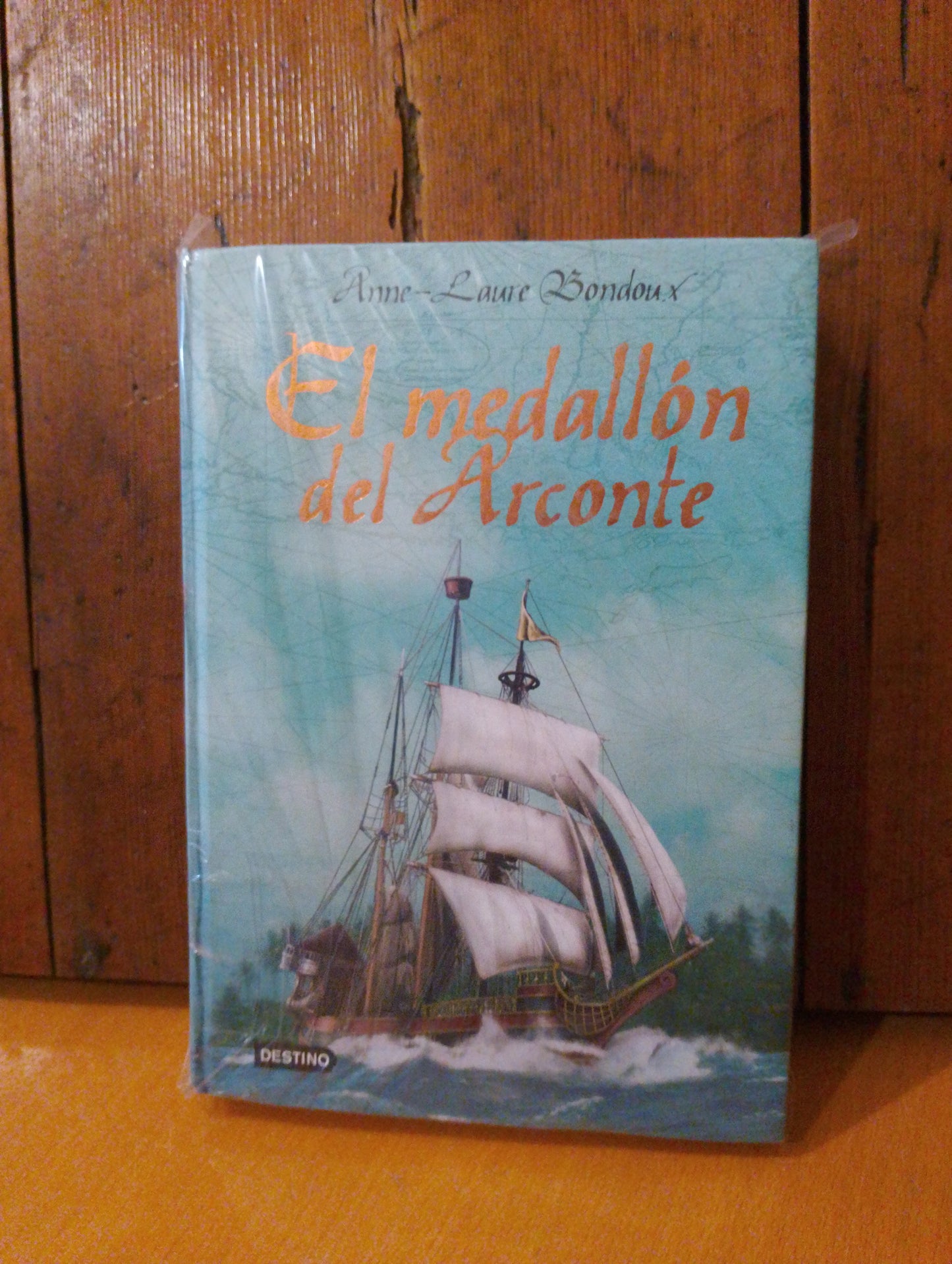 El medallón del Arconte. Anne Laure Bondoux