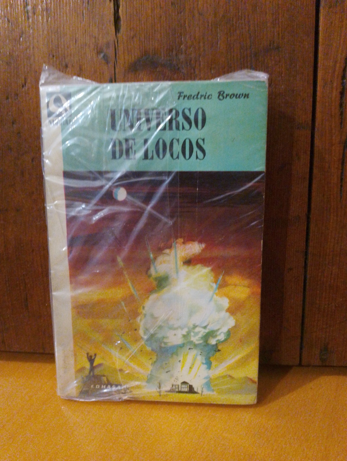 Universo de locos. Fredric Brown