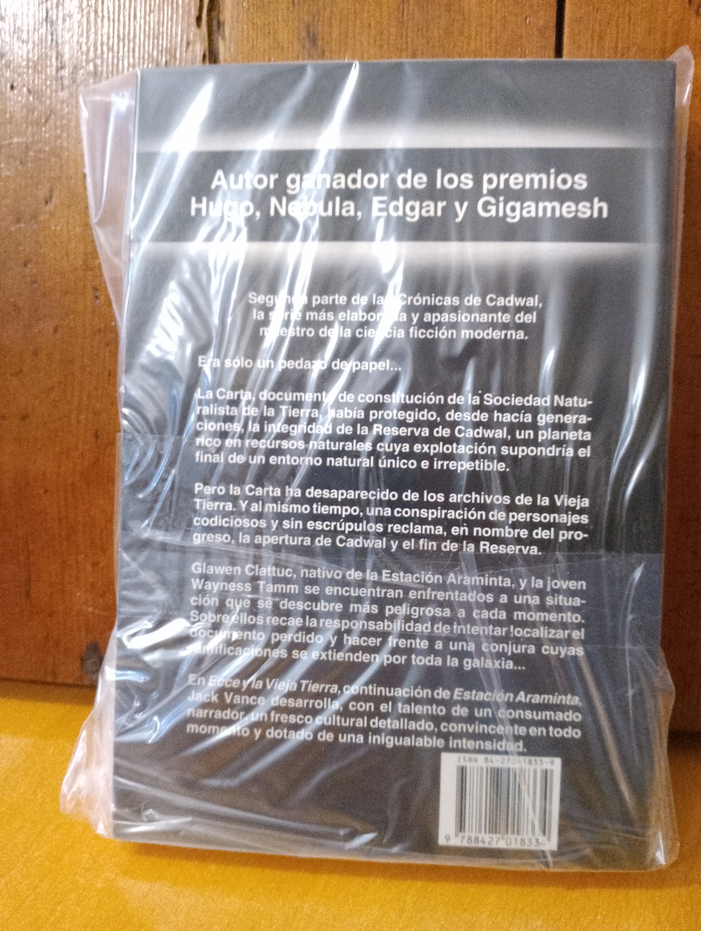 Ecce y la Vieja Tierra. Jack Vance