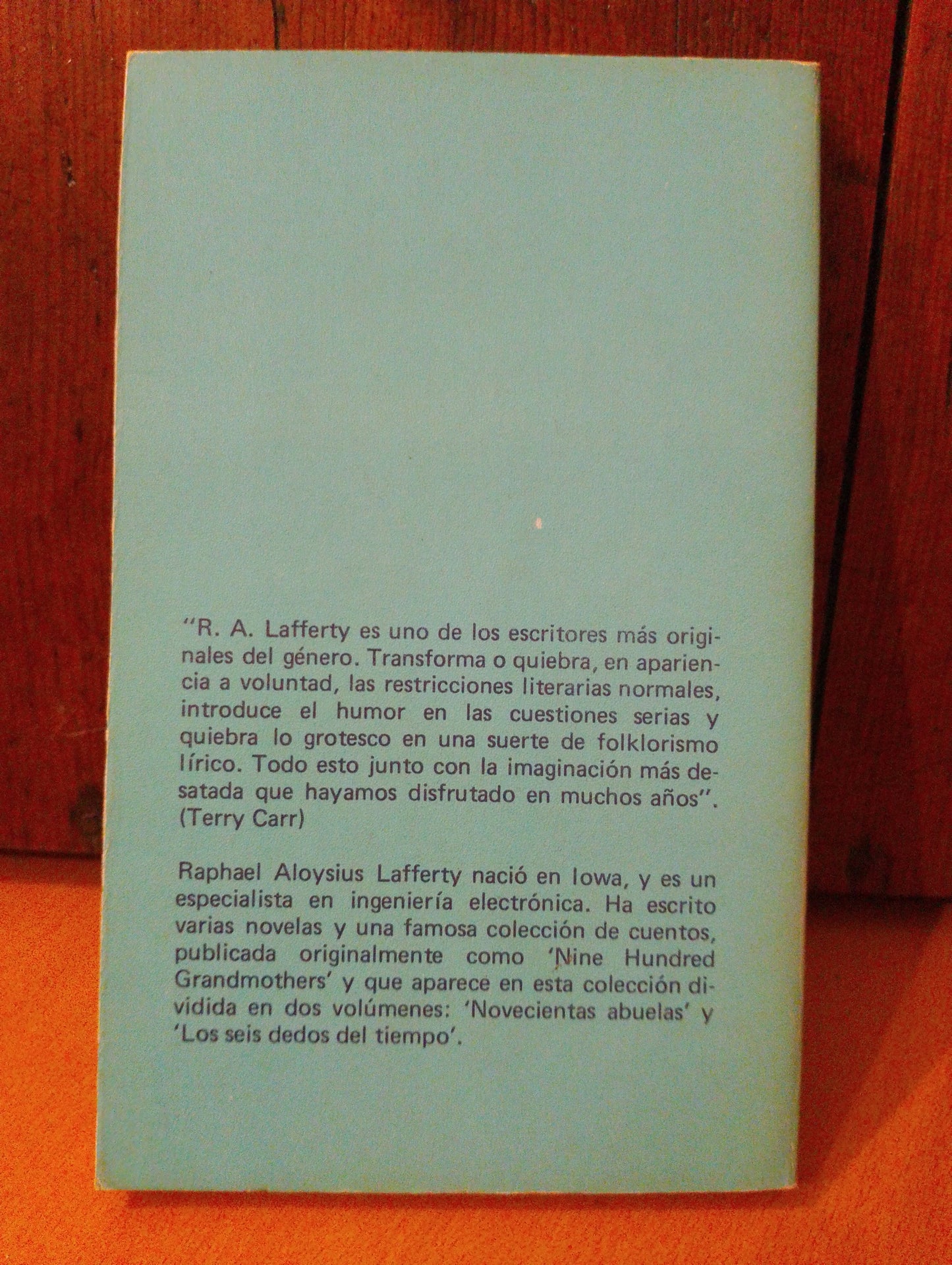 Novecientas abuelas. R. A. Lafferty
